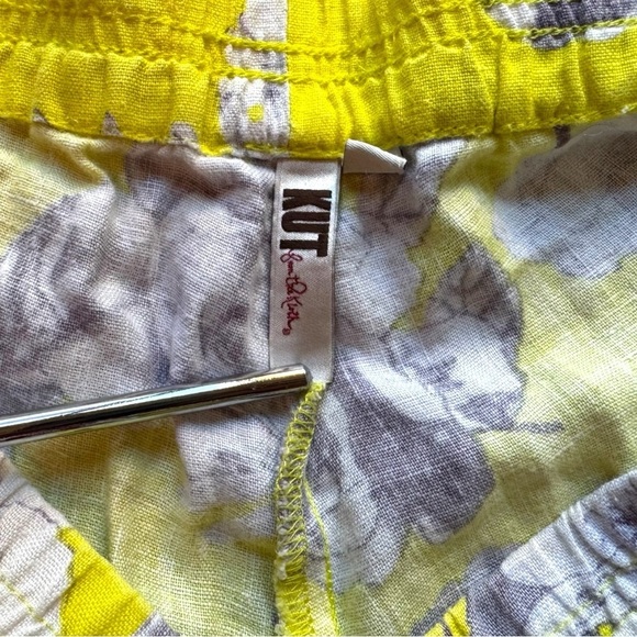 KUT from the Kloth Floral Pull-On Shorts – Size 14 – 100% Linen – Yellow & Gray - Picture 8 of 13